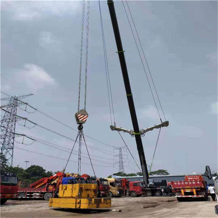 德庆风电设备吊装